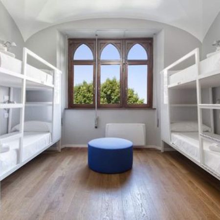Babila Hostel Милан Экстерьер фото