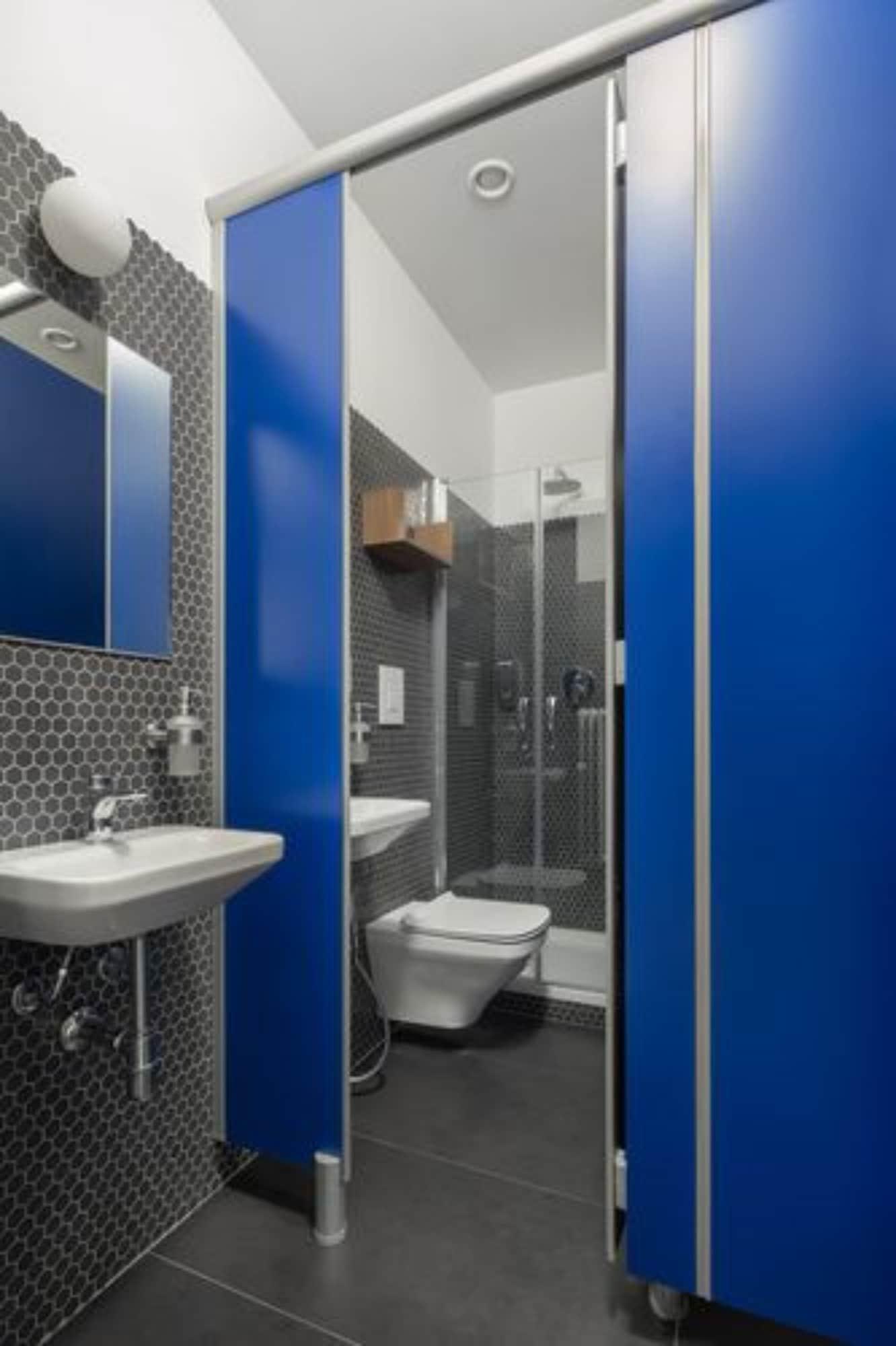 Babila Hostel Милан Экстерьер фото